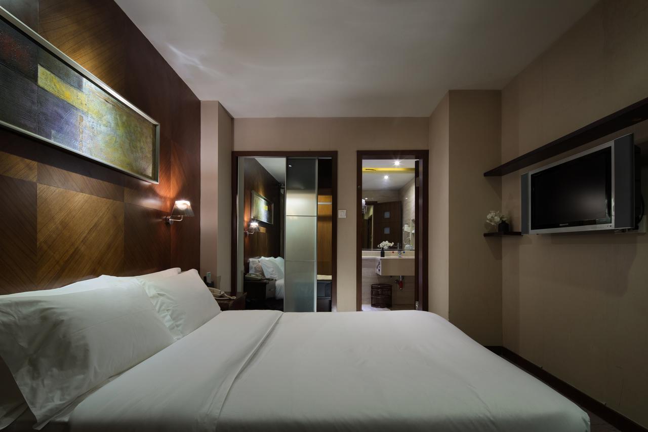 Wanxing Hotel Chao Yang Square Branch Nanning Bagian luar foto